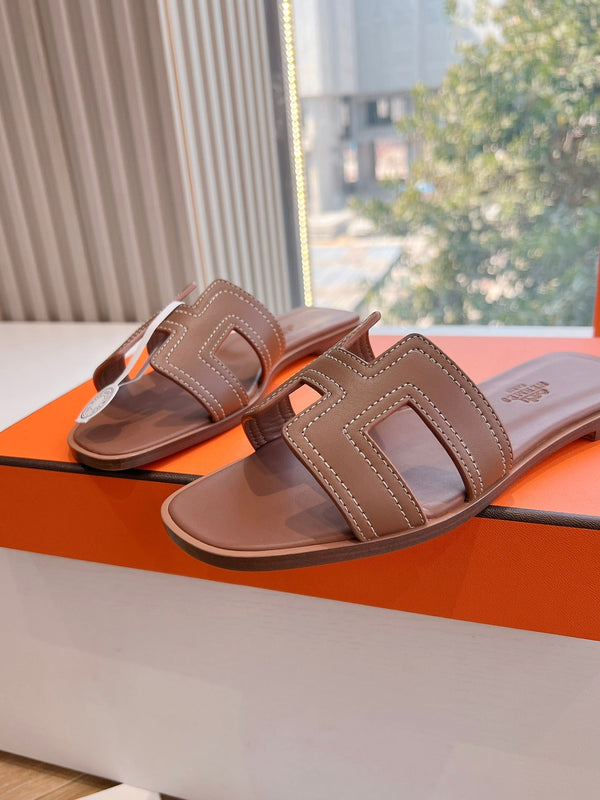 HM 25C Oran Sandal Caramel Brown Leather 202829