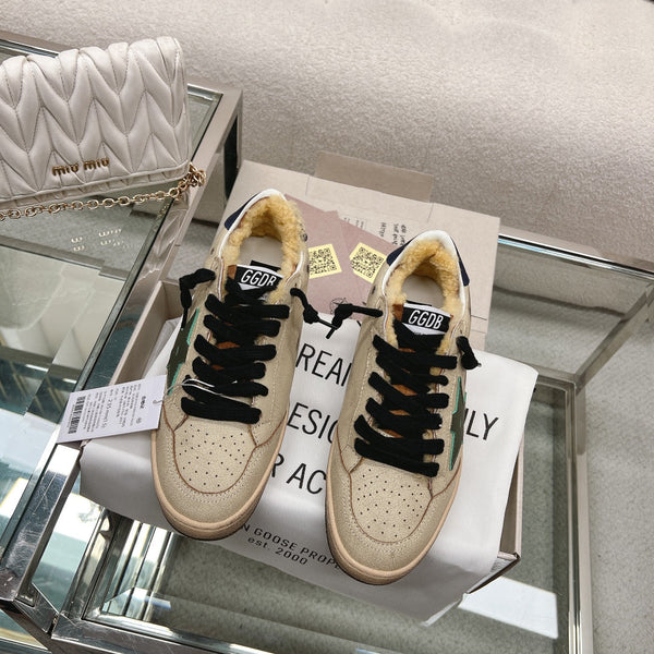 BALL STAR SNEAKERS IN RODEO DUST BEIGE CALFSKIN WITH GREEN STAR BLUE HEEL TAB