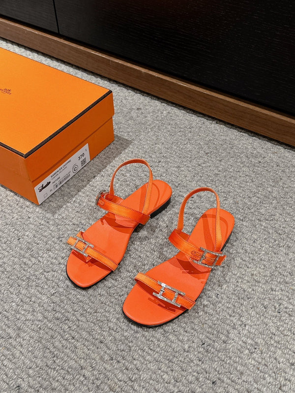 Sandalo romano da donna in pelle di vitello arancione