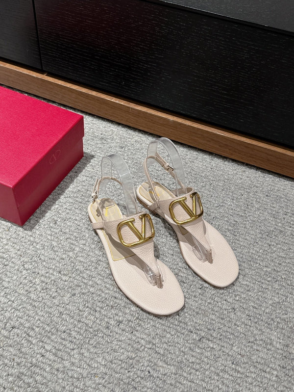SANDALO INFRADITO IN VITELLO BEIGE CON LOGO ORO