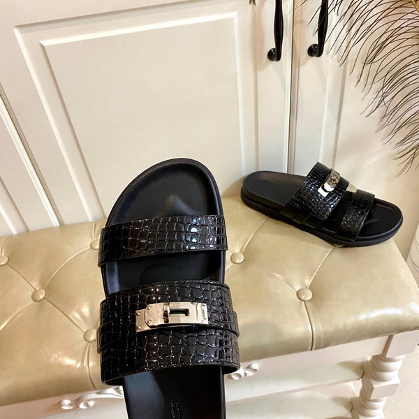 Sandalo HM Jackson in pelle di vacchetta con motivo goffrato nero 958028