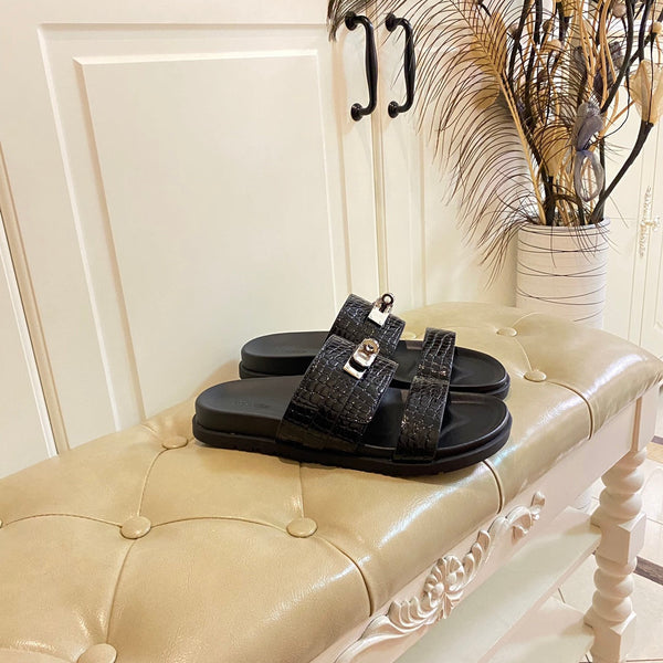 Sandalo HM Jackson in pelle di vacchetta con motivo goffrato nero 958028