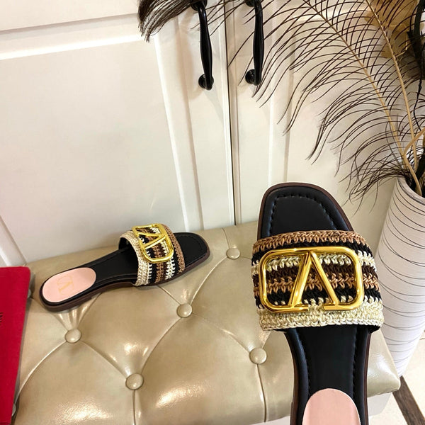 Vlogo Signature Slide Sandal 10mm With Crochet Embroidery