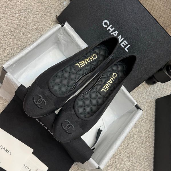 CC 25p Ballet Flat Black Mesh Fabric Grosgrain
