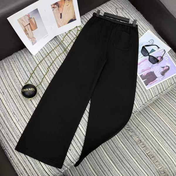 Chanel Pantalon en Laine Noir 2025 318973