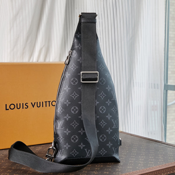 BORSA A TRACOLLA DUO 42 IN TELA MONOGRAM ECLIPSE NERA