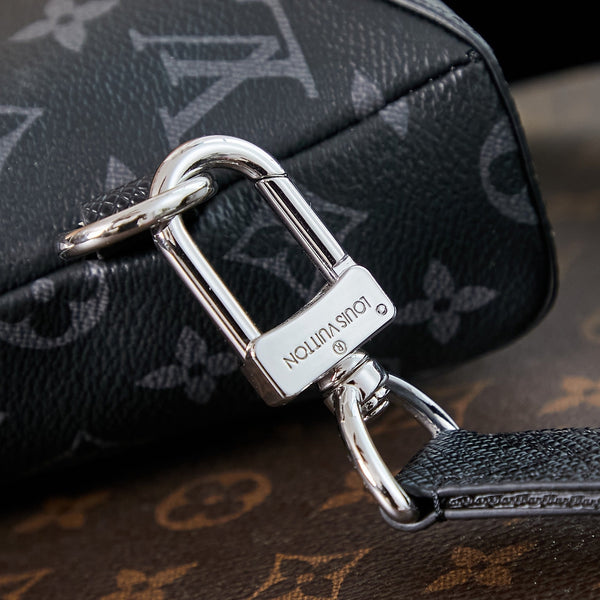 BORSA A TRACOLLA DUO 42 IN TELA MONOGRAM ECLIPSE NERA
