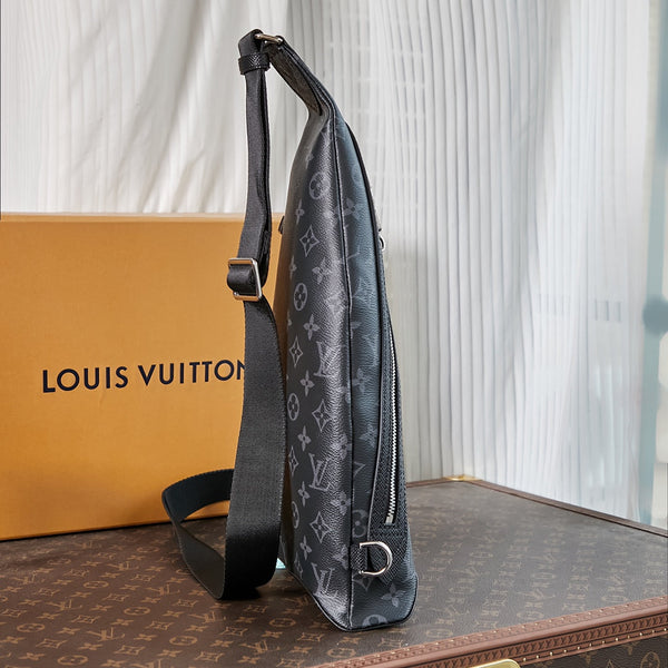 BORSA A TRACOLLA DUO 42 IN TELA MONOGRAM ECLIPSE NERA