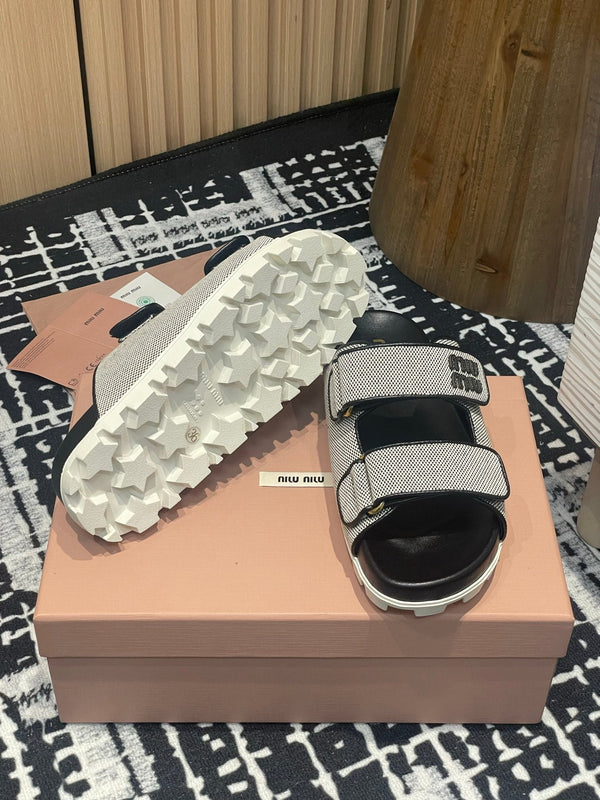 Miu 25S Beige and Black Canvas slides 227135