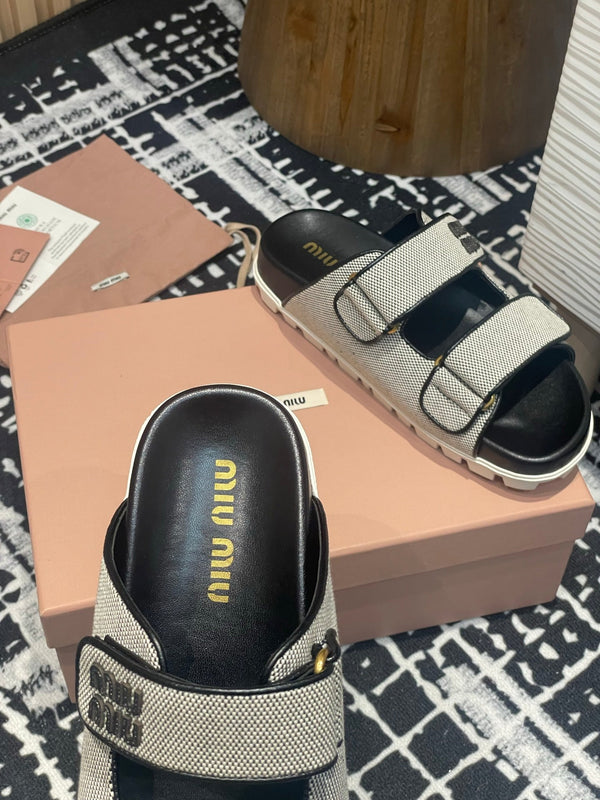 Miu 25S Beige and Black Canvas slides 227135