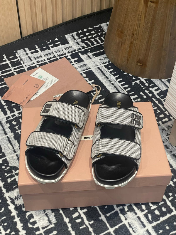 Miu 25S Beige and Black Canvas slides 227135