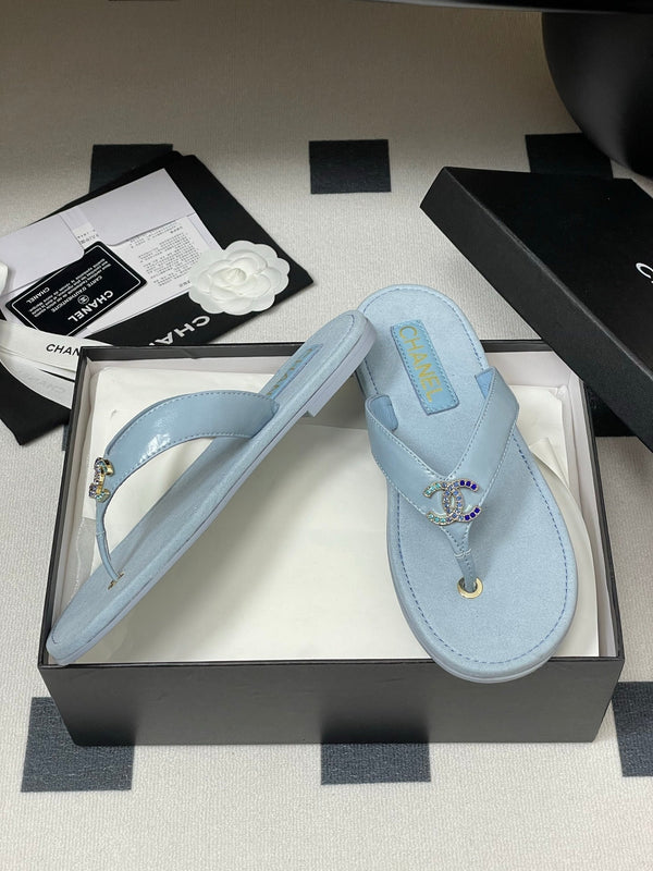 CC 25P Double C 1 Motif Thongs Sandal Baby Blue Sheepskin 247702