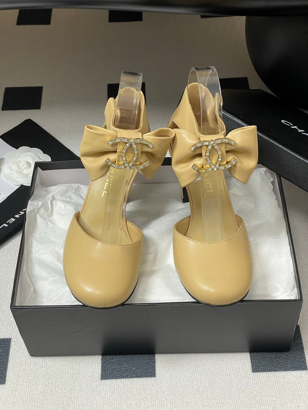 CC 25S Double C Rhinestone Buckle Bow High Heel Pump 85 Beige Sheepskin 247571