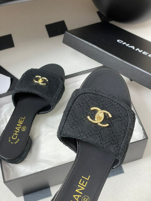 CC 25S Buckle Bag Mule Sandal 50mm Black Fabric and Sheepskin 247600
