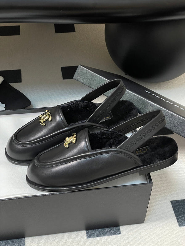 Mocassino con cinturino CC 25A in pelle di vitello Sherpa nera