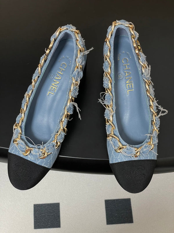 Chanel 25A 55mm Pump Big Chain Double C Blue Denim Sheepskin 393812
