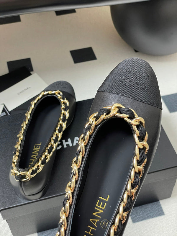 Chanel 25A Ballet Flats Big Chain Double C Black Sheepskin 393820