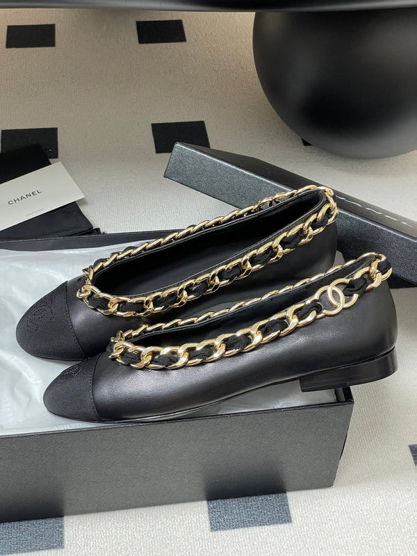 Chanel 25A Ballet Flats Big Chain Double C Black Sheepskin 393820