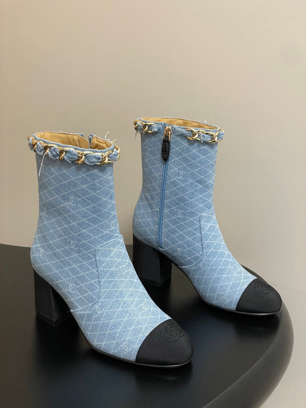 CC 25B Chain Short Boot 70mm Black Light Blue Denim 423146