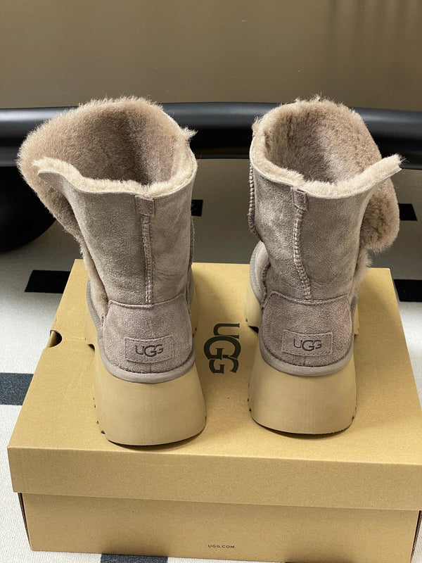 UGG Esmee Boot 70mm Taupe Wool Suede 522217