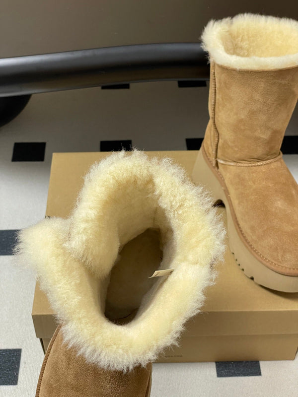 UGG Esmee Boot 70mm Light Brown White Wool Suede 522218