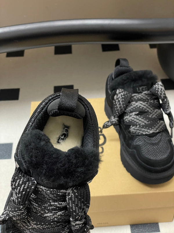 UGG Lowmel Sneaker Black Suede Mesh 522214