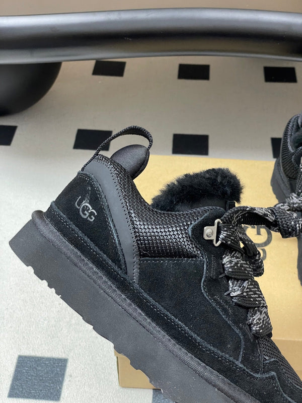 UGG Lowmel Sneaker Black Suede Mesh 522214