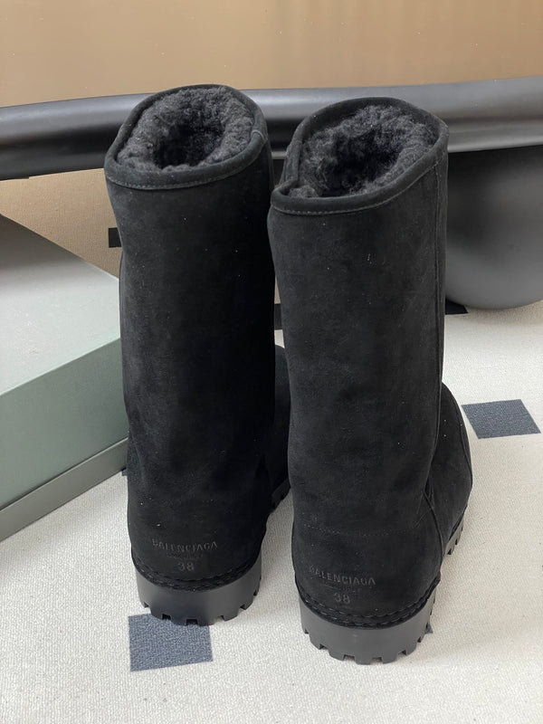 Balenciaga High Snow Boots Black Suede 535033