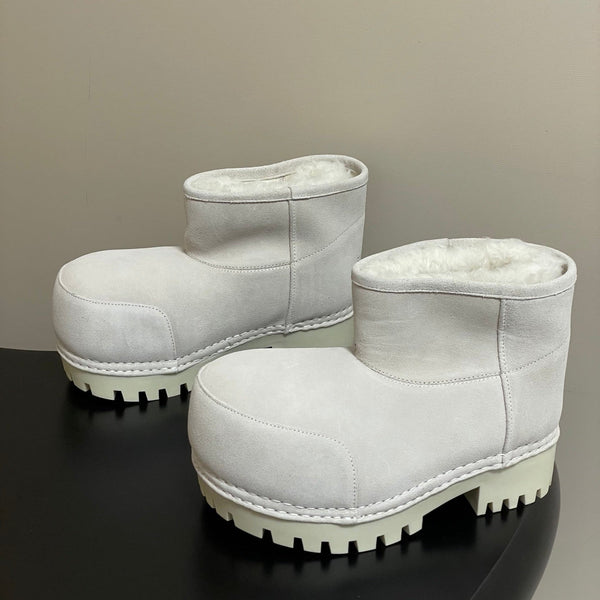 Balenciaga Snow Boots White Suede 535038