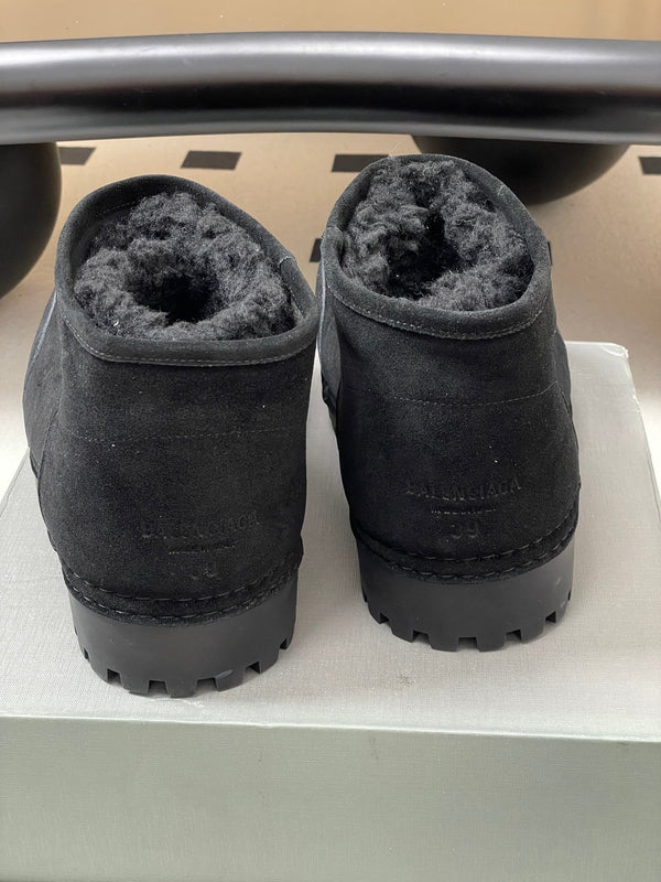 Balenciaga Snow Boots Black Suede 535039