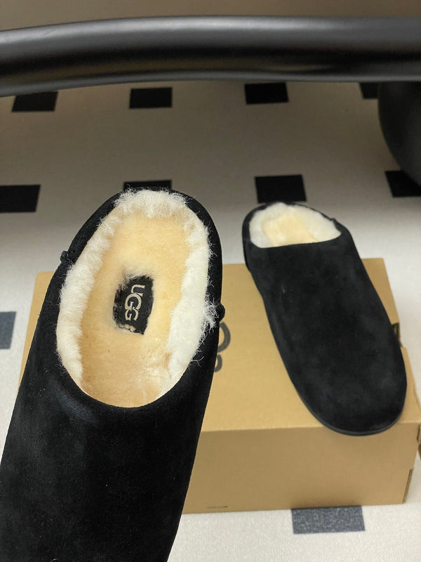 UGG Elea Slip-On Sandals Black Wool Suede 525949