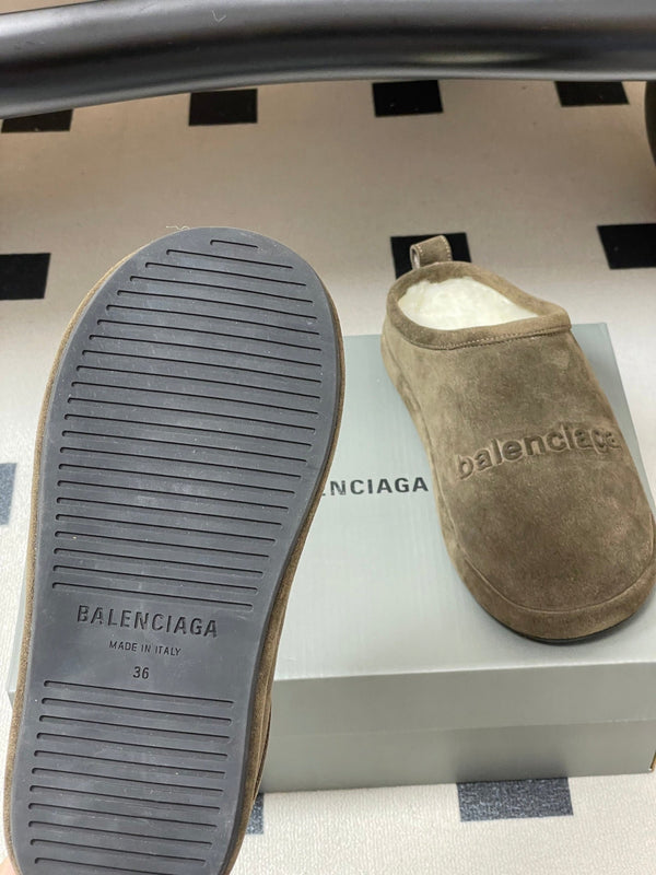 Balenciaga Mule Slip-On Taupe Suede Wool 534532