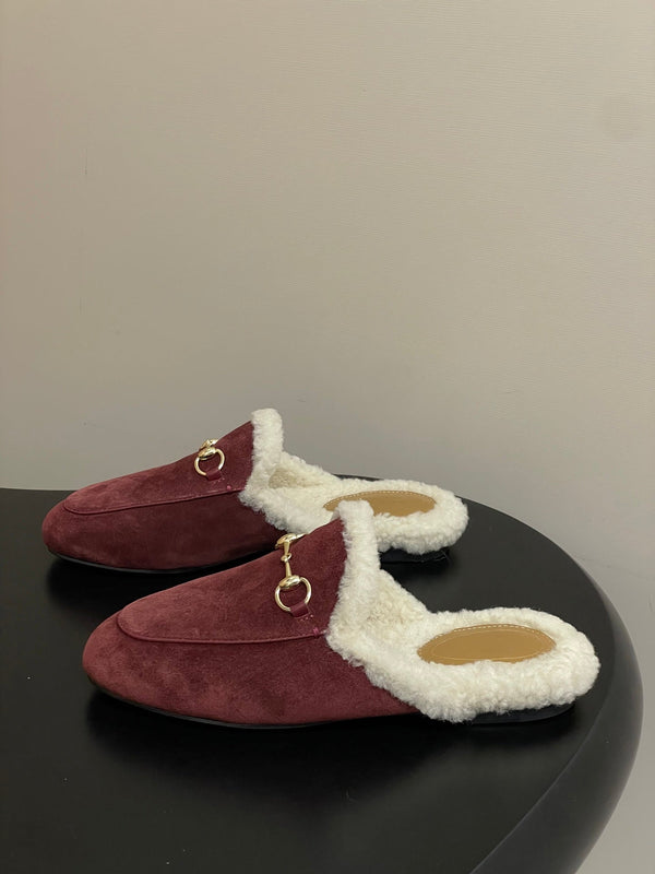 GG horsebit flat mules burgundy suede and wool 534706
