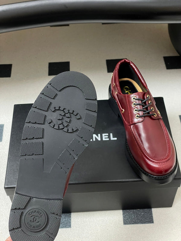 Mocassins à lacets CC 26 en peau de mouton bordeaux 594246