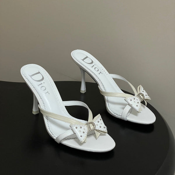 CD 26SS Sandales à talon D'Trick 10 cm Blanc Nœud en peau de mouton 632580