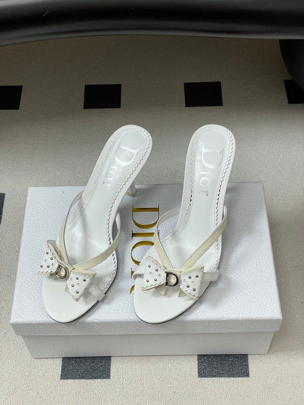 CD 26SS Sandales à talon D'Trick 10 cm Blanc Nœud en peau de mouton 632580