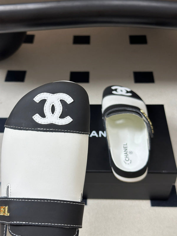 CC 26s Pool Slides Black White Lambskin 952559