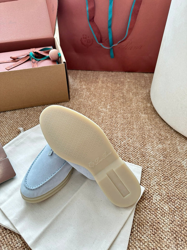 Mules plates Charms Walk Loro Piana en suède bleu Water 623557