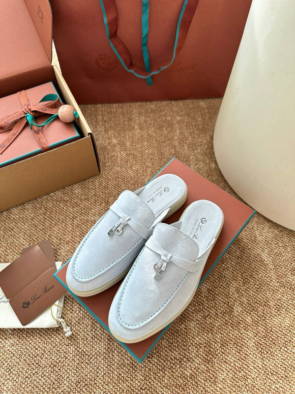 Mules plates Charms Walk Loro Piana en suède bleu Water 623557