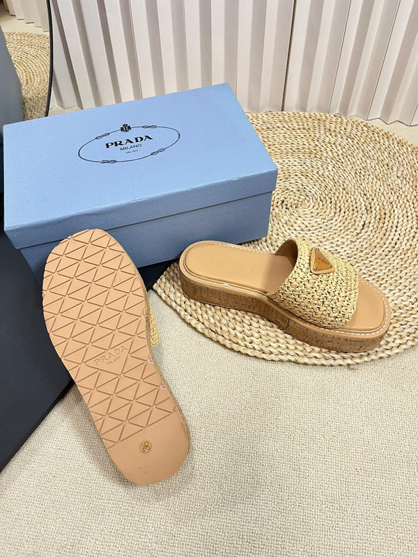 Ciabatte piatte all'uncinetto 40 leggere con suola in sughero beige