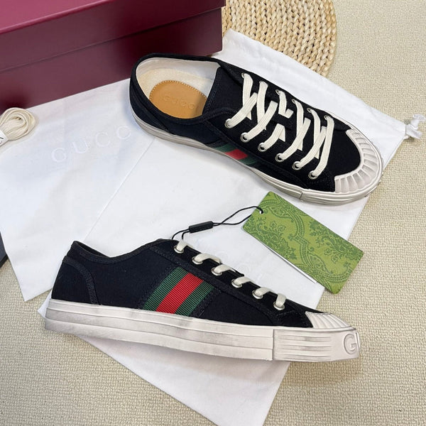 Sneaker con firma GG Ace nera