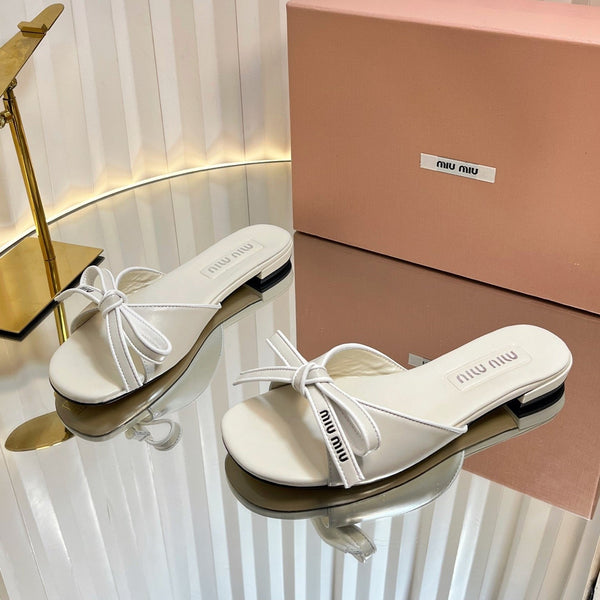 Miu 26s Bow Slippers White Leather 768205
