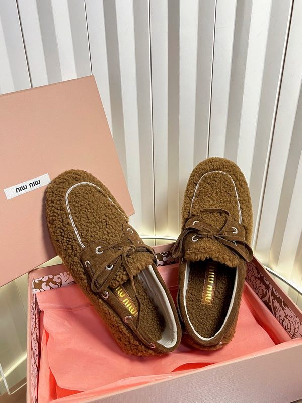 Mocassins en laine marron Miumiu 25 548414