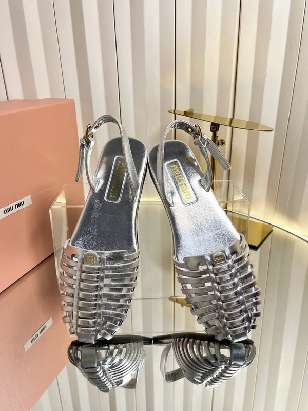 Miu 26s Slingback Sandals In Silver Calfskin