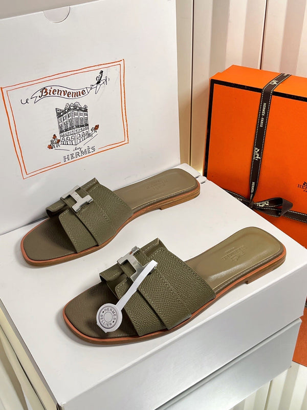 HM 26s Oran Sandals In Olive Brown Epsom Calfskin Silver Hardware