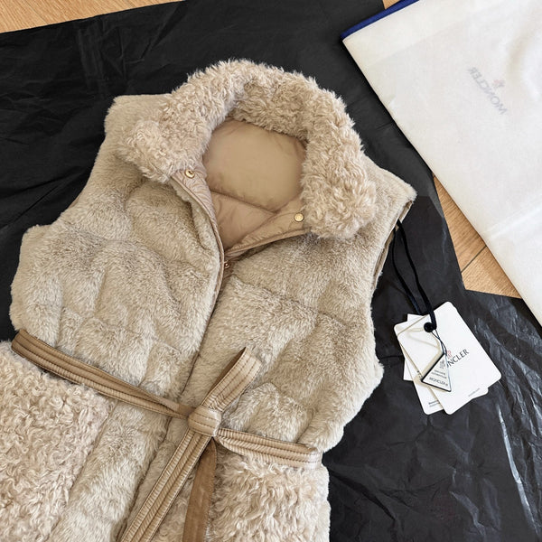 Moncler 2025 Joui Gilet Fausse Fourrure et Duvet Effet Mouton Beige Clair