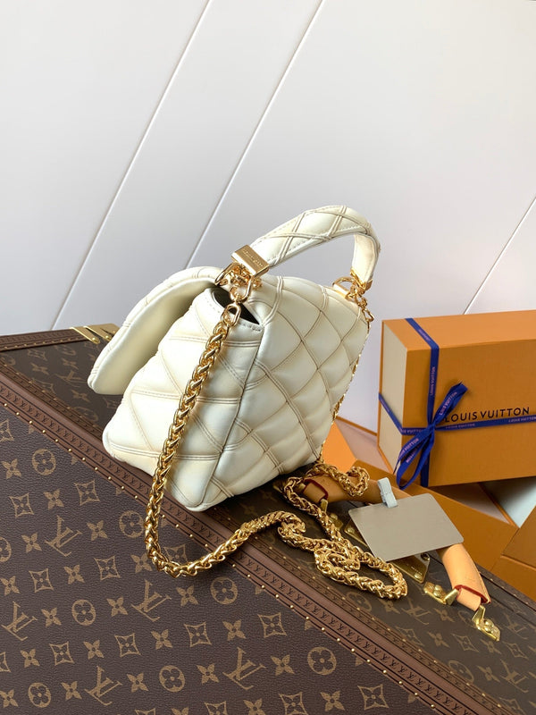LV GO-14 MM 23 cm Pelle di agnello vaniglia GHW