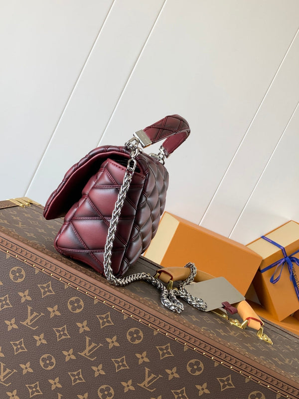 LV GO-14 MM 23cm Bordeaux Pelle di agnello Metallo HW