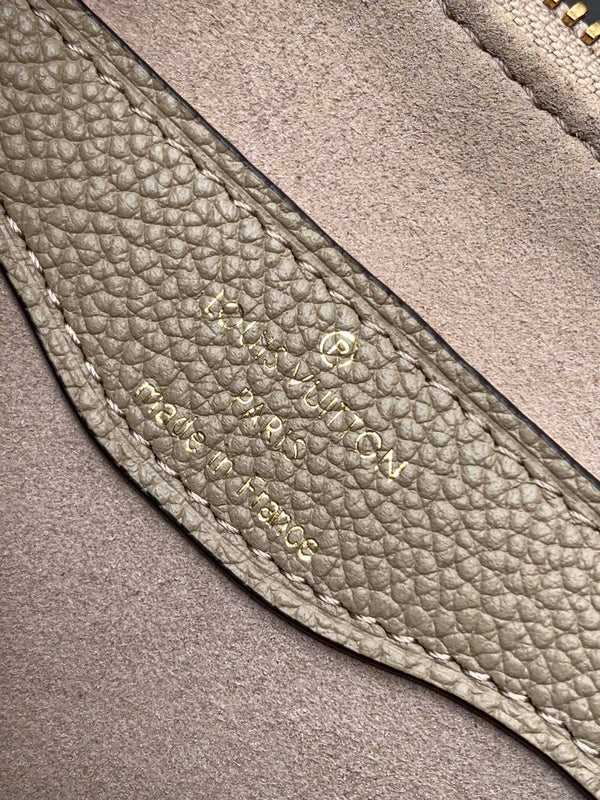 LV Boulogne PM 29cm Grigio Crema Pelle di vacchetta goffrata GHW