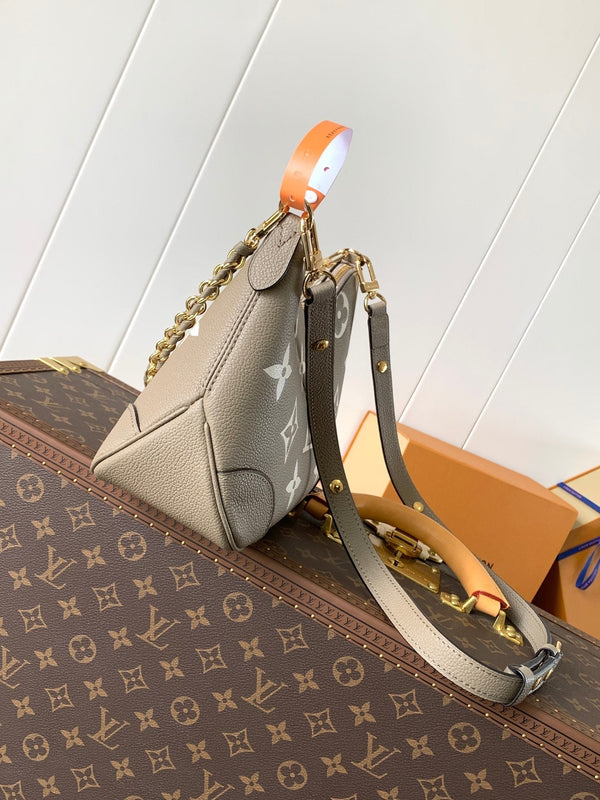 LV Boulogne PM 29cm Grigio Crema Pelle di vacchetta goffrata GHW
